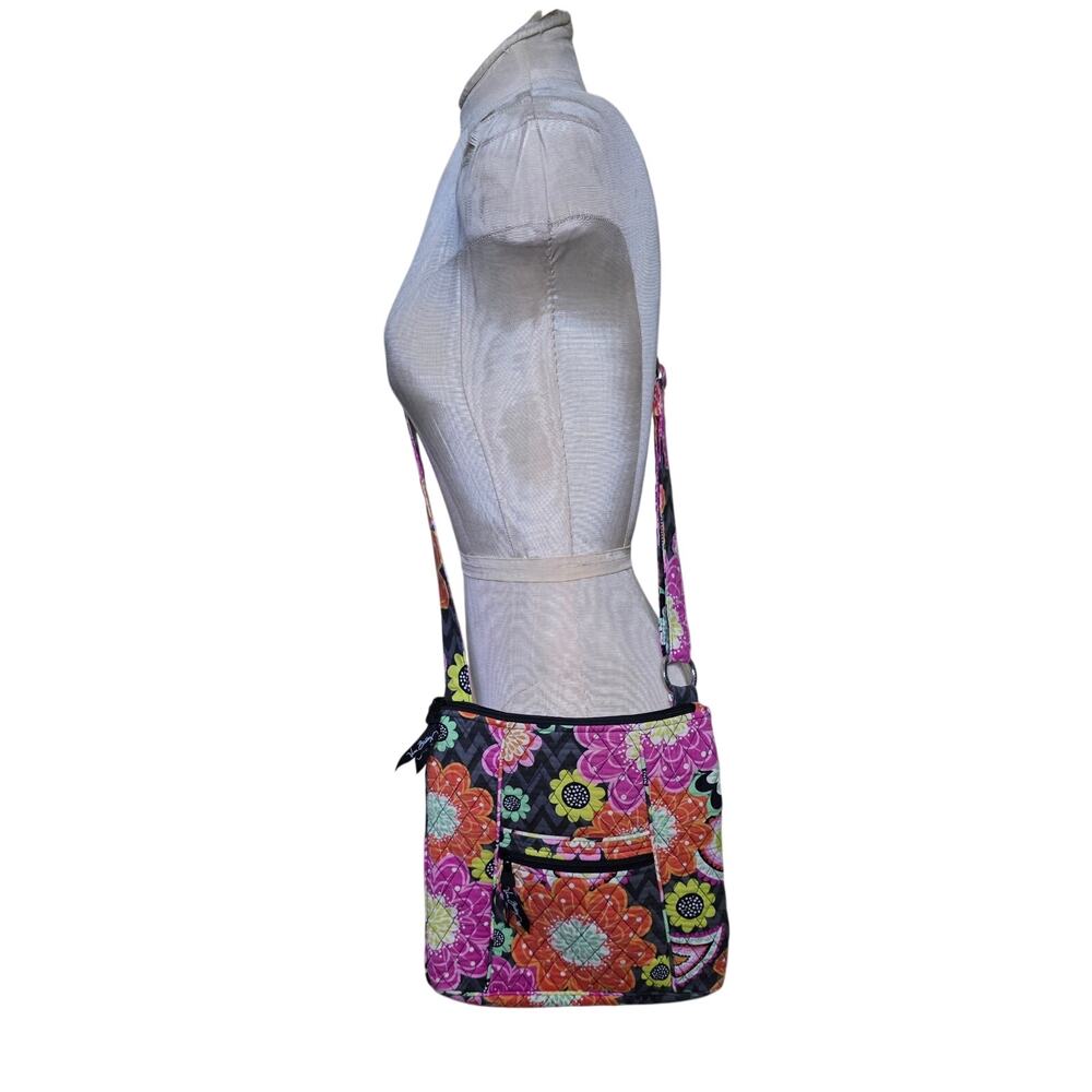 Vera Bradley Ziggy Zinnia Retired Pattern Cross Body‎ Purse Bag Adjustable Strap